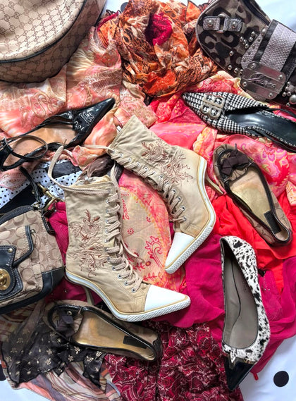SHOES
