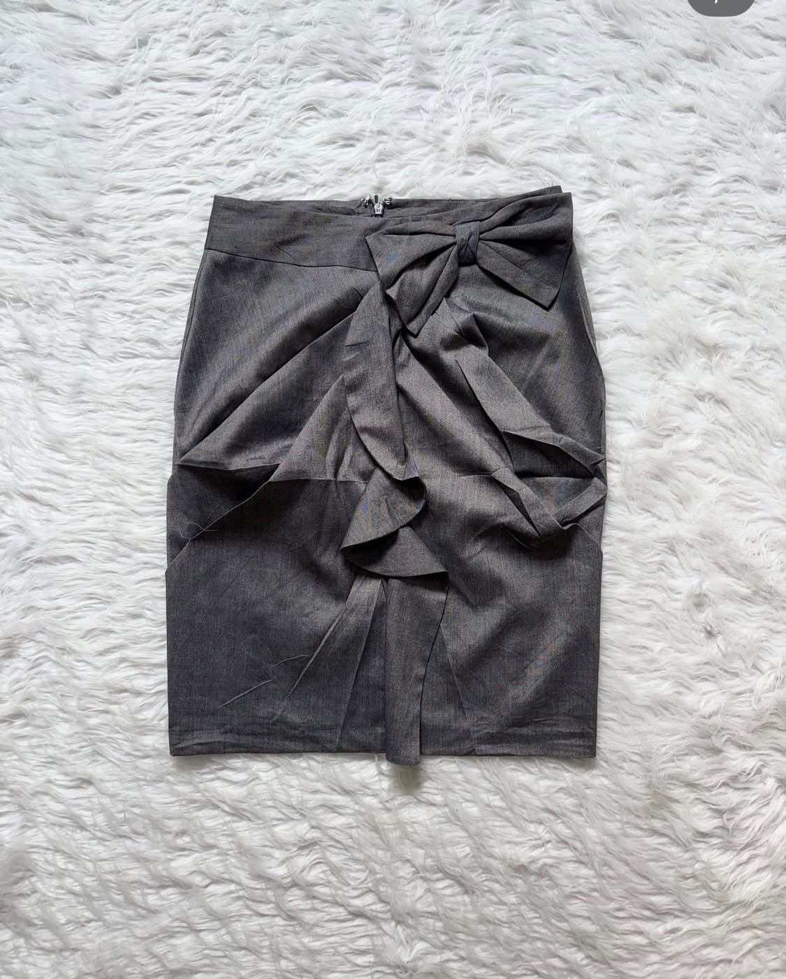 Grey siren office fitted skirt