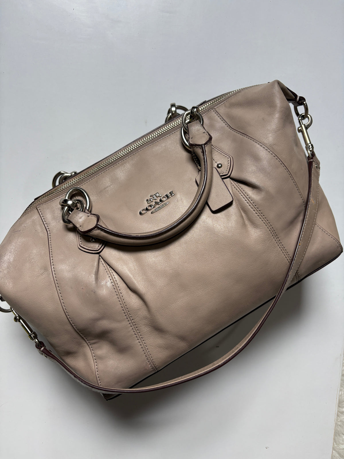 Authentic coach creamy bag