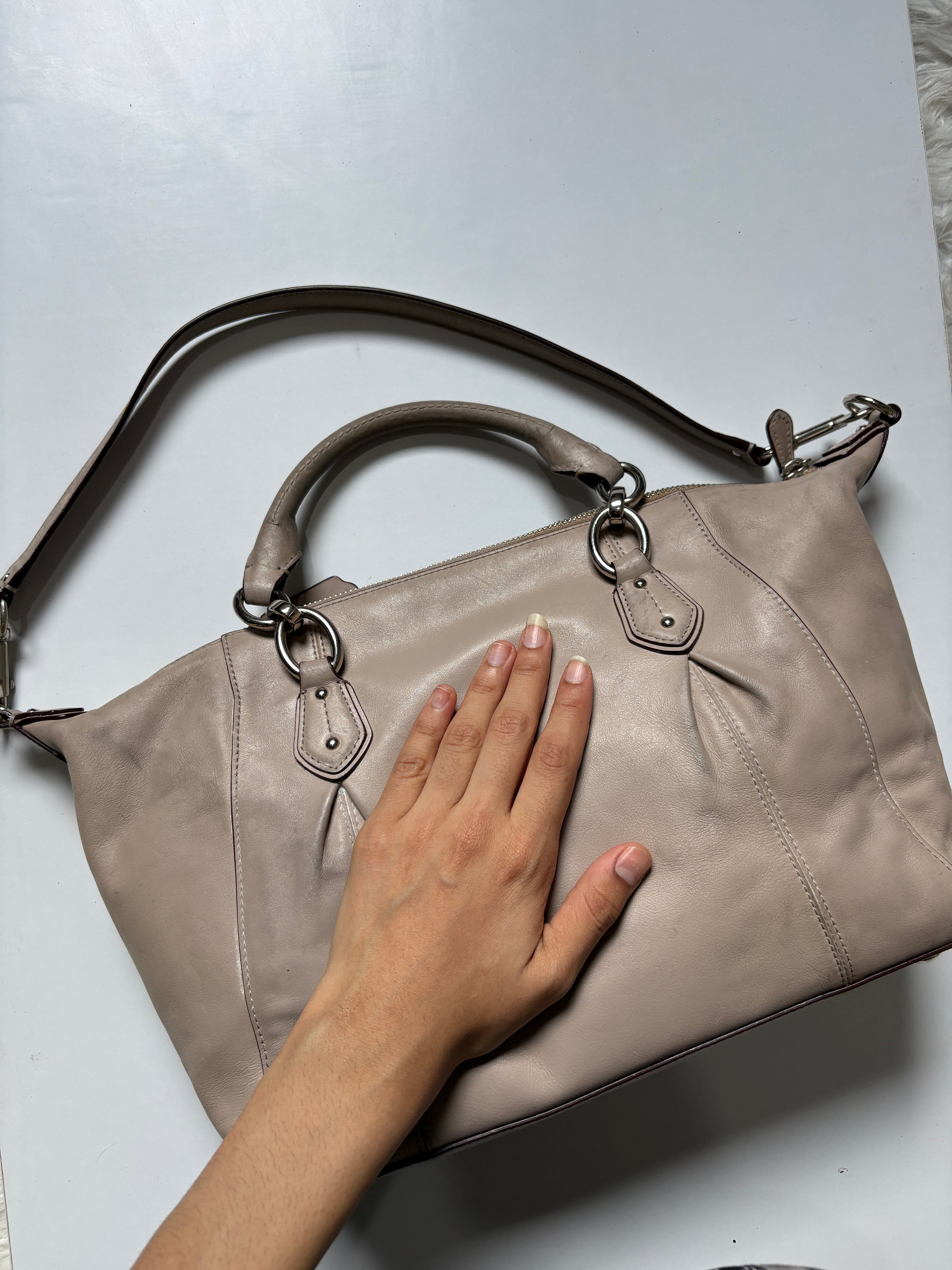 Authentic coach creamy bag