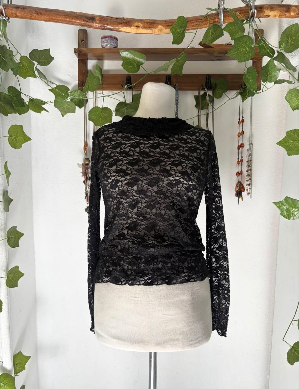 lace layer top