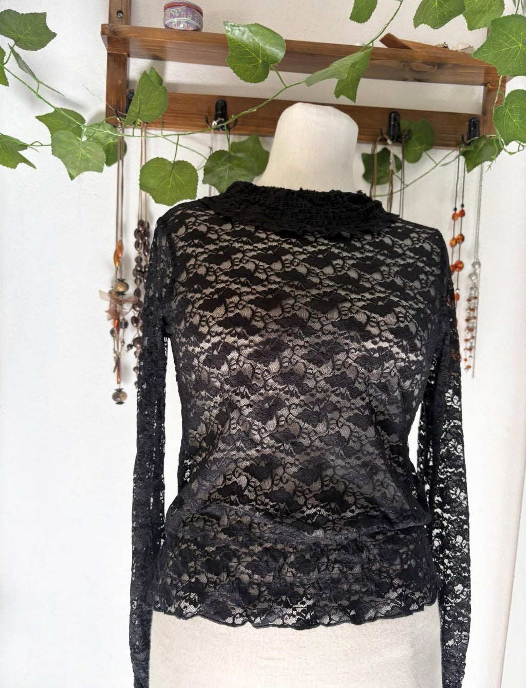 lace layer top