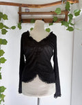 Double layered mesh top with middle bow and ruffle edges